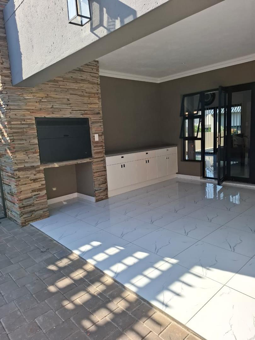 4 Bedroom Property for Sale in Leloko North West